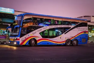 ภายนอก ปิยะประเสริฐทัวร์